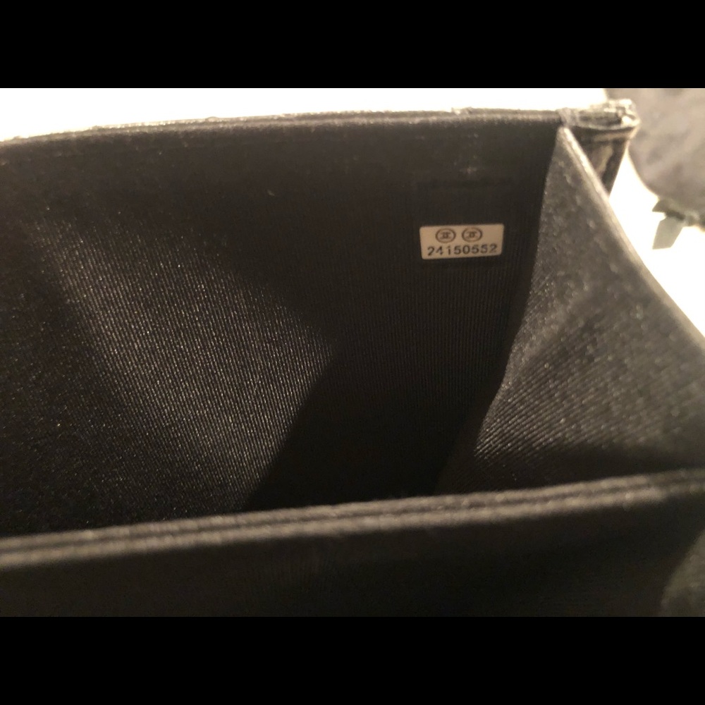 BRAND NEW CHANEL BAG CONTINUED.